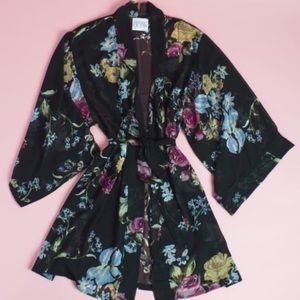 New Helena Quinn floral kimono